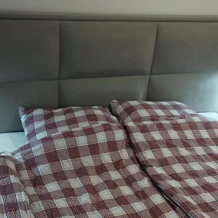 Stan Na Dan Miiky